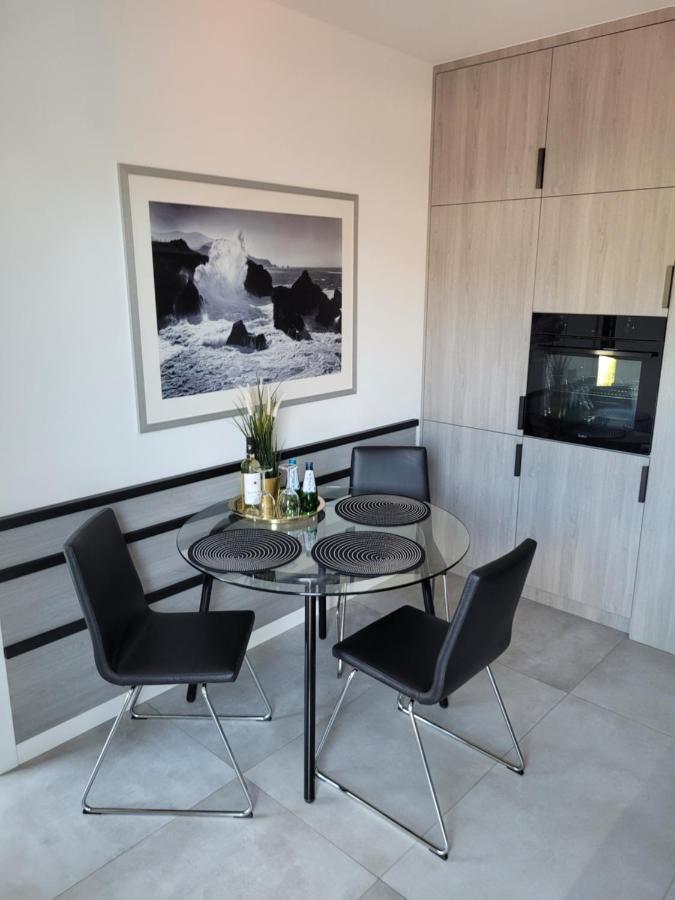Apartport Nowoczesne Apartamenty Гдиня Екстериор снимка