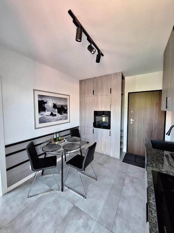 Apartport Nowoczesne Apartamenty Гдиня Екстериор снимка